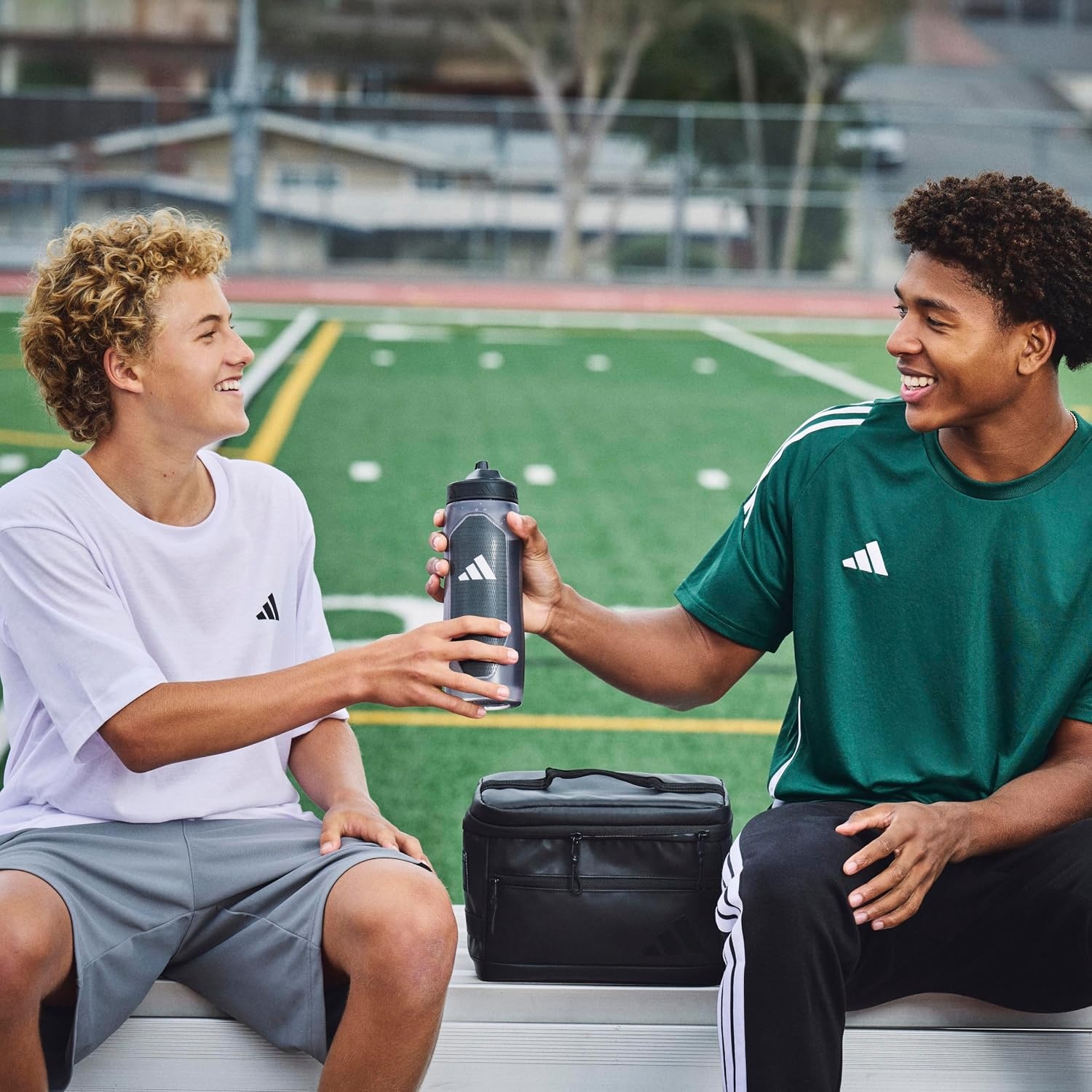 image:imageadidas Defender Squeeze Water Bottle 34 oz 1L Locking Sport CapBlackSolar YellowBlack