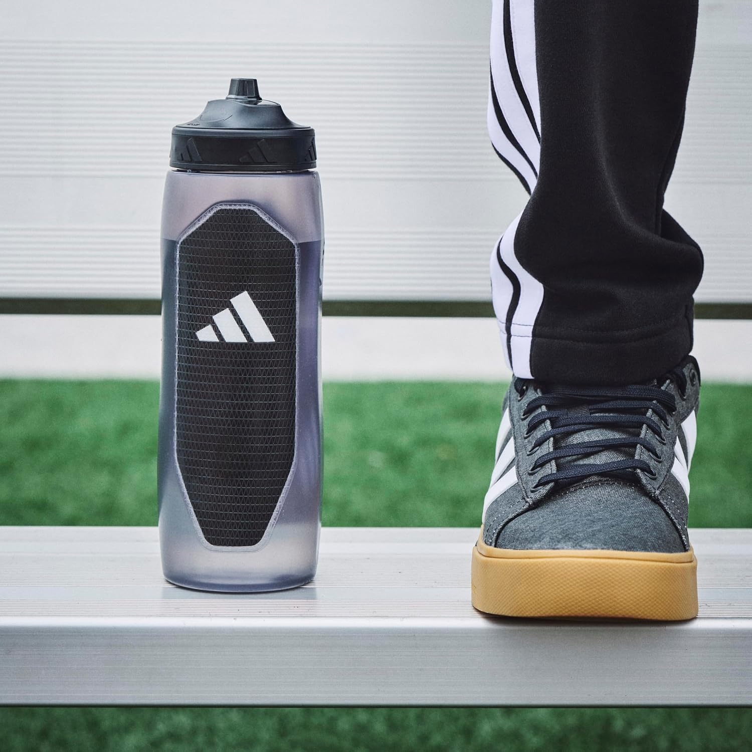 image:imageadidas Defender Squeeze Water Bottle 34 oz 1L Locking Sport CapBlackWhite